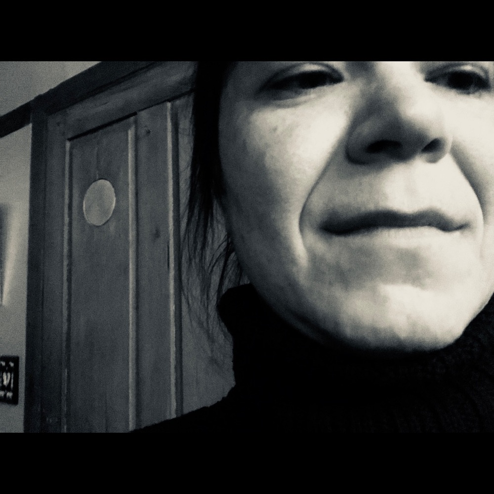 Meet your Posher, Myra